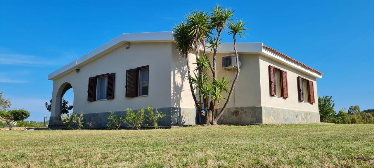 House Castiadas Tra Mare E Montagna Εξωτερικό φωτογραφία